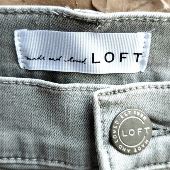 LOFT Modern Skinny Crop Gray Stretch Jeans Size 8 - Picture 3 of 9